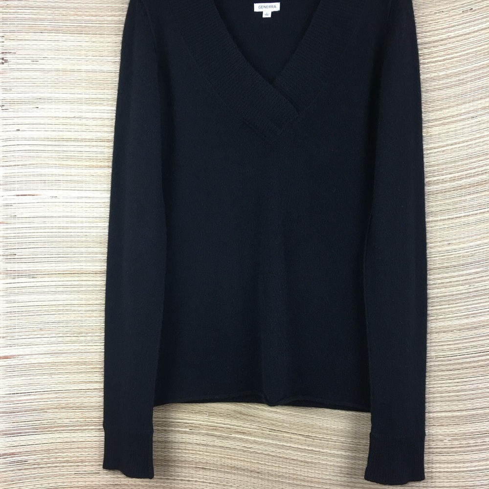 GENERRA 100% Cashmere V-neck Rolled Hem Black Sweater Pullover Jumper Size L - Picture 5 of 9
